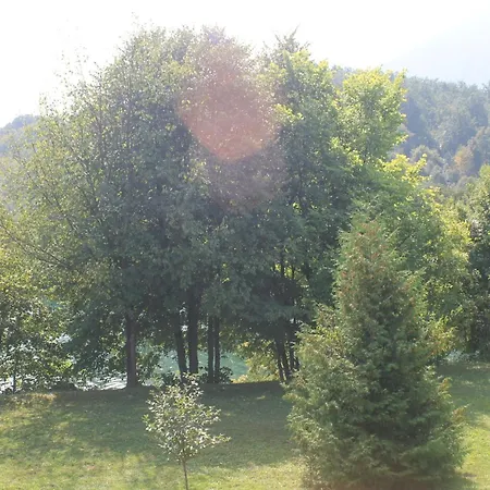 The River House Holiday home Lohovo