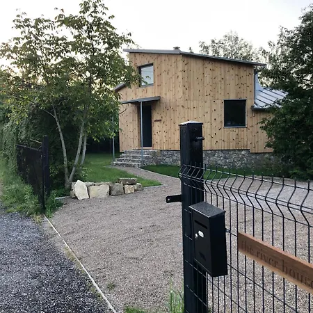 The River House Vakantiehuis Lohovo